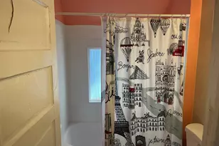 43 N Pearl St, Meriden, CT 06450 - Photo 14