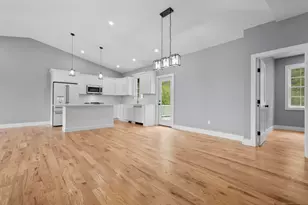 141 Joshua Town Rd, Waterbury, CT 06708 - Photo 14