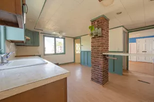 102 Vista Dr, East Haven, CT 06512 - Photo 8