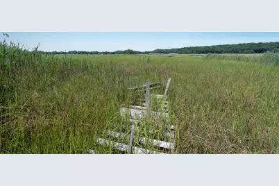 102 Vista Drive, East Haven, CT 06512 - Photo 16