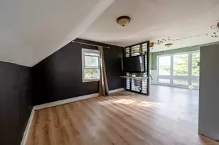 102 Vista Dr, East Haven, CT 06512 - Photo 10