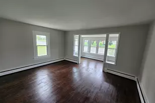 24 Lake Ave, Danbury, CT 06810 - Photo 6