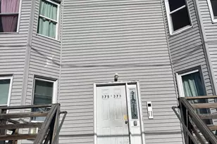 373 Blatchley Ave, New Haven, CT 06513 - Photo 6