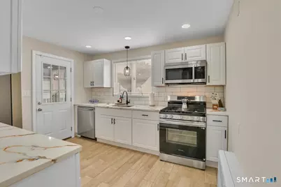 299 Goodwin Street, East Hartford, CT 06108 - Photo 10