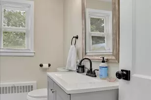 299 Goodwin St, East Hartford, CT 06108 - Photo 24