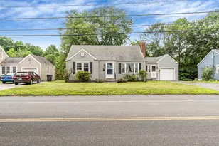 492 North St, Milford, CT 06461 - Photo 2