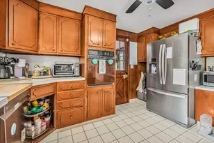 492 North St, Milford, CT 06461 - Photo 16