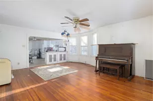 309 Queen St, Bristol, CT 06010 - Photo 24