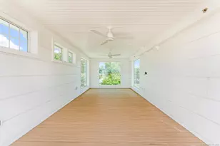 32 Broadway Ave, Stonington, CT 06355 - Photo 16