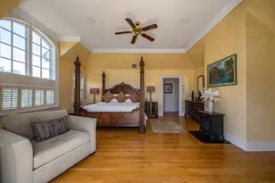 10 Middle Beach Rd W, Madison, CT 06443 - Photo 30