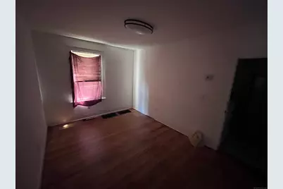 323 Maple Street, New Britain, CT 06051 - Photo 4