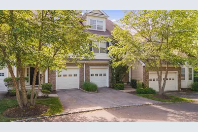 2 Dogwood Court #2, Middlebury, CT 06762 - Photo 1