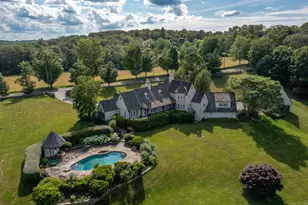 370 Northrop St, Bridgewater, CT 06752 - Photo 2