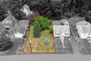 29 Haywood Ln, Hamden, CT 06514 - Photo 32