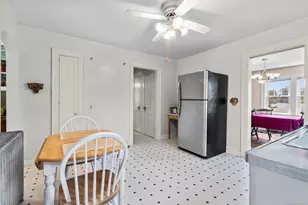 29 Haywood Ln, Hamden, CT 06514 - Photo 8