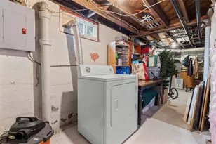 29 Haywood Ln, Hamden, CT 06514 - Photo 22