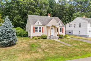 29 Haywood Ln, Hamden, CT 06514 - Photo 34