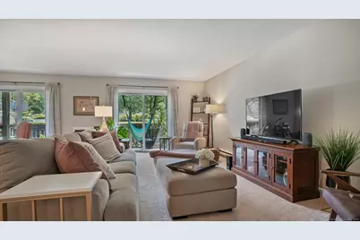 97 Richards Avenue #B10, Norwalk, CT 06854 - Photo 2