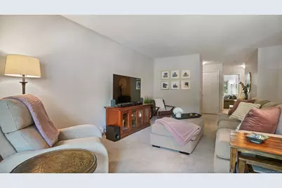 97 Richards Avenue #B10, Norwalk, CT 06854 - Photo 4