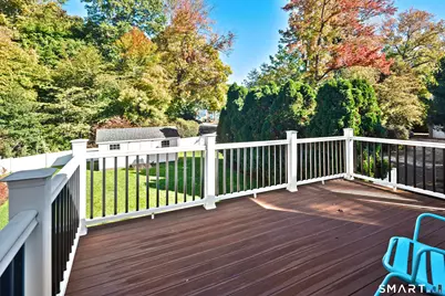 260 West Avenue, Darien, CT 06820 - Photo 28