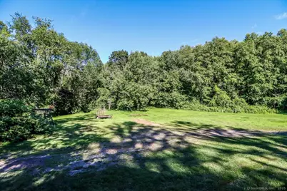 16 Farrell Road, Newtown, CT 06470 - Photo 8