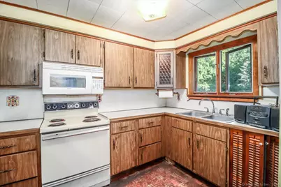 16 Farrell Road, Newtown, CT 06470 - Photo 20