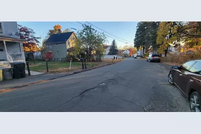 4 Stratton Place, Danbury, CT 06810 - Photo 16