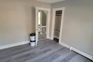 4 Stratton Pl, Danbury, CT 06810 - Photo 8