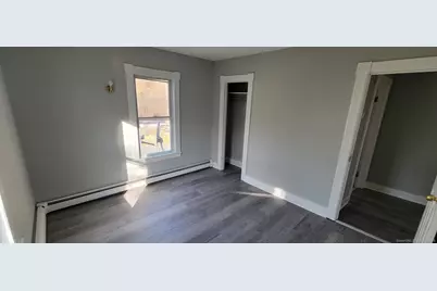 4 Stratton Place, Danbury, CT 06810 - Photo 6