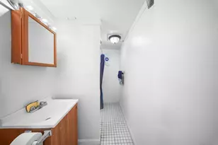 43 Granfield Ave, Bridgeport, CT 06610 - Photo 8