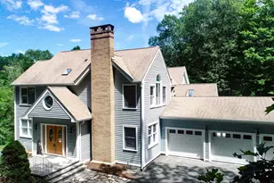 60 Saddle Ridge Rd, Glastonbury, CT 06033 - Photo 2