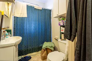 62 Wells Ave, East Hartford, CT 06108 - Photo 6