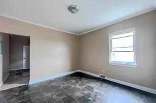 45 Ridge Ave, Bridgeport, CT 06604 - Photo 4
