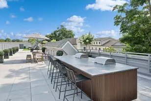 100 E Putnam Ave, Greenwich, CT 06807 - Photo 12