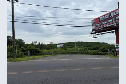 649 Captain Neville Drive, Waterbury, CT 06705 - Photo 36