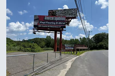 649 Captain Neville Drive, Waterbury, CT 06705 - Photo 38