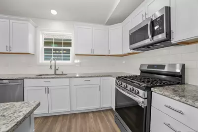 38 Brown Street, West Haven, CT 06516 - Photo 10