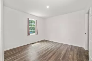 38 Brown St, West Haven, CT 06516 - Photo 14