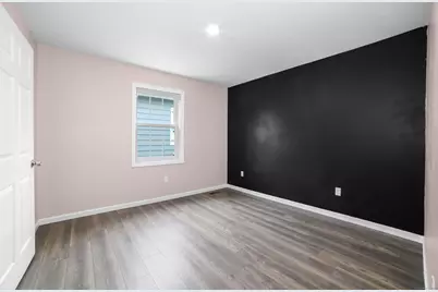 38 Brown Street, West Haven, CT 06516 - Photo 12