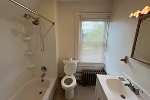 144 Burnham St, Hartford, CT 06112 - Photo 10