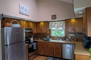 2805 Boston Post Rd, Guilford, CT 06437 - Photo 18