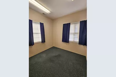 979 Farmington Avenue #1F, Berlin, CT 06037 - Photo 10