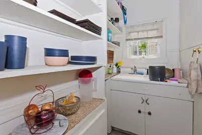 24 Central Avenue, Norwich, CT 06360 - Photo 18