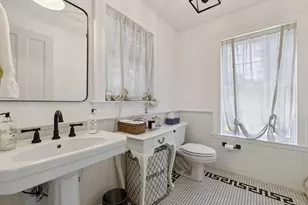 276 Hart St, Bristol, CT 06010 - Photo 10