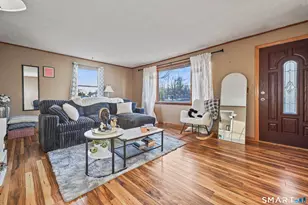 1674 Byam Rd, Cheshire, CT 06410 - Photo 4