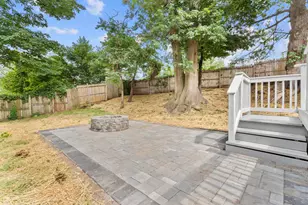 72 Hobson Ave, Hamden, CT 06514 - Photo 28