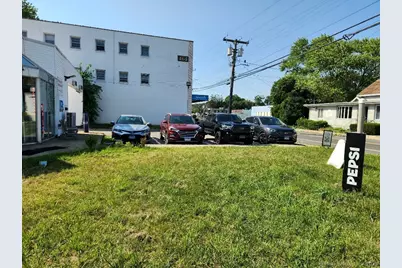 458 Ocean Avenue, New London, CT 06320 - Photo 4