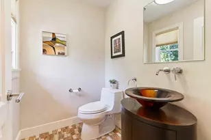 993 Pequot Ave, New London, CT 06320 - Photo 32