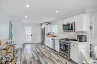 1140 Fairfield Beach Road, Fairfield, CT 06824 - Photo 4