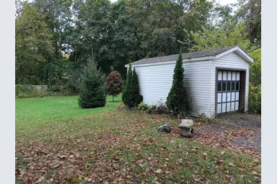 21 Roosevelt Avenue, Torrington, CT 06790 - Photo 20